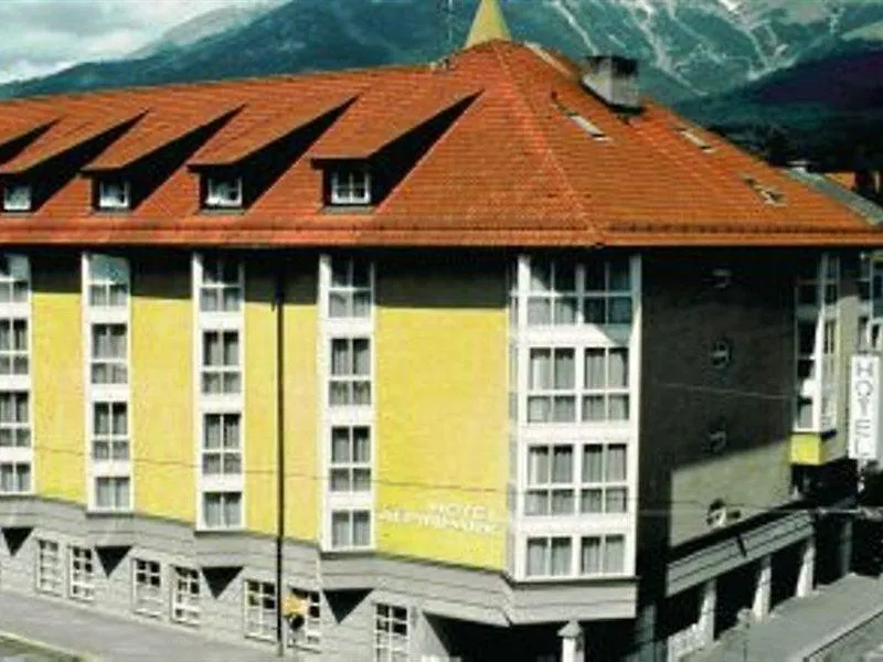 Hotel Alpinpark Innsbruck 4*,